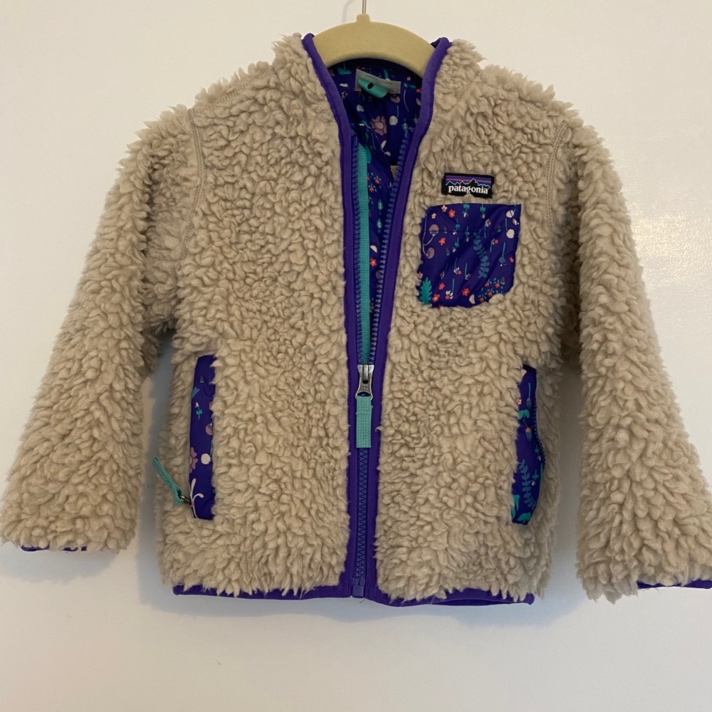 Patagonia Kids Jacket in Cream and Purple